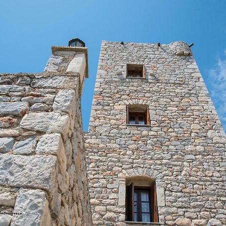 Apartamento Charouda Stone Tower Pírgos Dhiroú Exterior foto