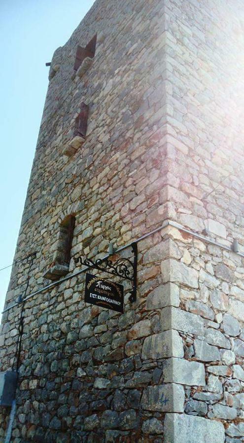 Apartamento Charouda Stone Tower Pírgos Dhiroú Exterior foto